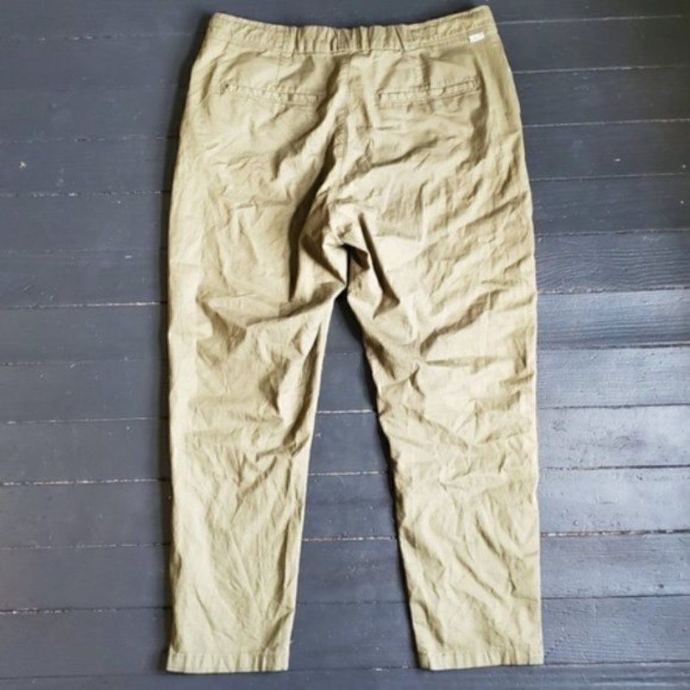Levi's Soft Pants - Picture 7 of 9